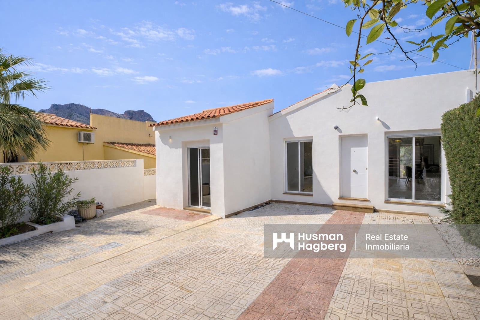 4 soveværelse Villa til salg i La Nucia med swimmingpool - € 395.000 (Ref: 9777552)