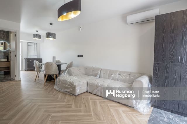 4 soveværelse Villa til salg i La Nucia med swimmingpool - € 395.000 (Ref: 9777552)