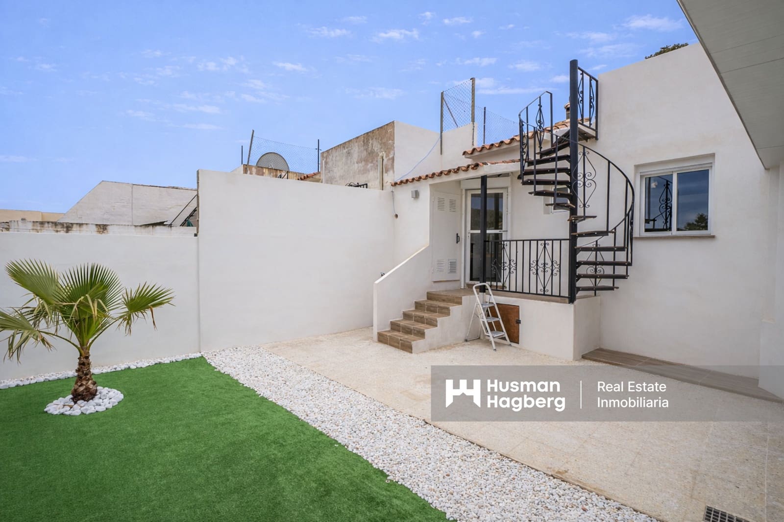 4 soveværelse Villa til salg i La Nucia med swimmingpool - € 395.000 (Ref: 9777552)