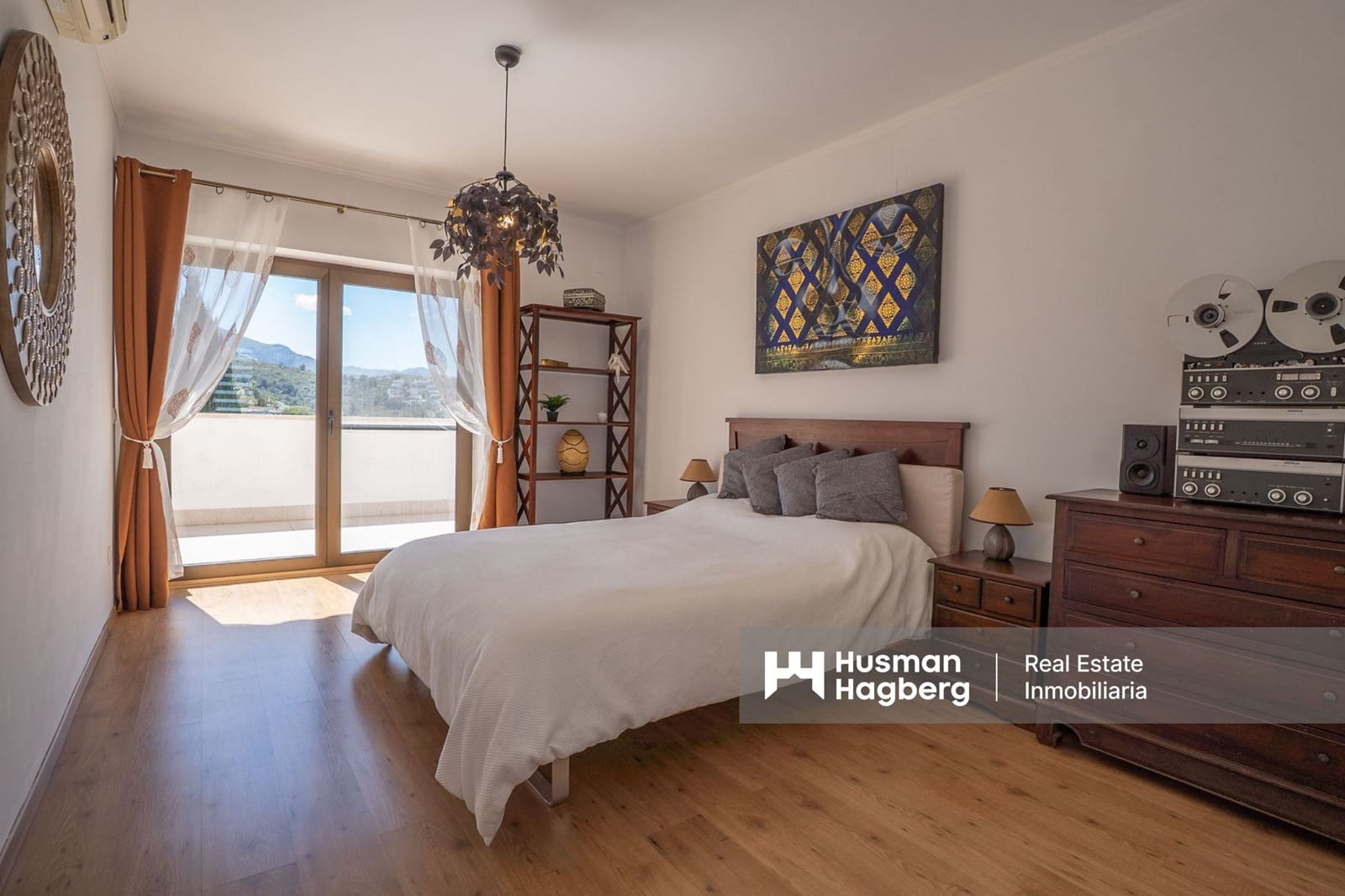 5 soveværelse Villa til salg i Denia med swimmingpool - € 650.000 (Ref: 9800999)