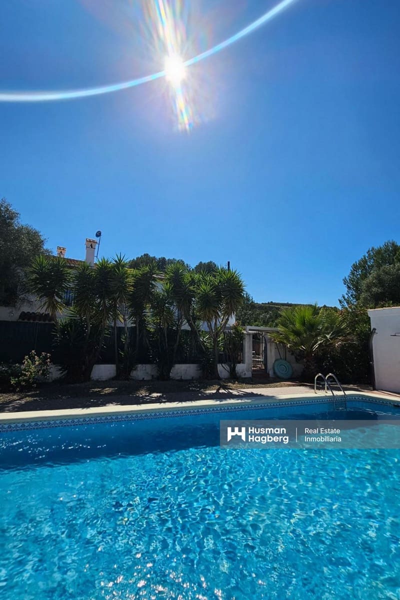 2 soverom Hus til salgs i Denia med svømmebasseng - € 219 000 (Ref: 9801000)