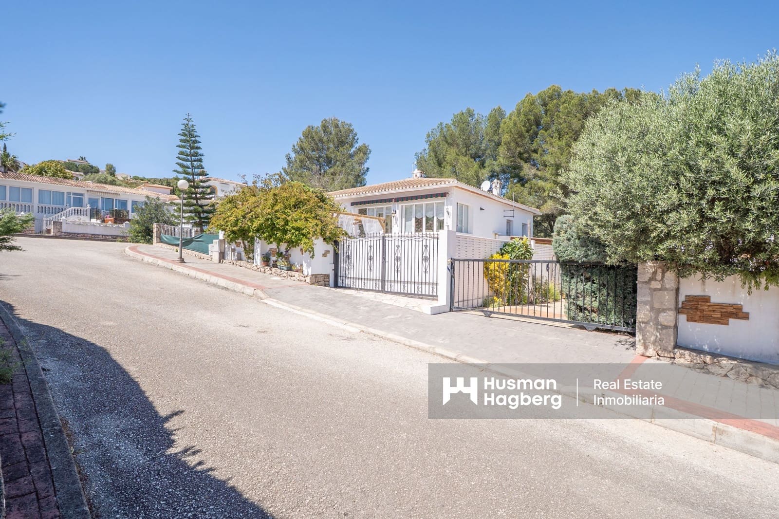 2 soverom Hus til salgs i Denia med svømmebasseng - € 219 000 (Ref: 9801000)
