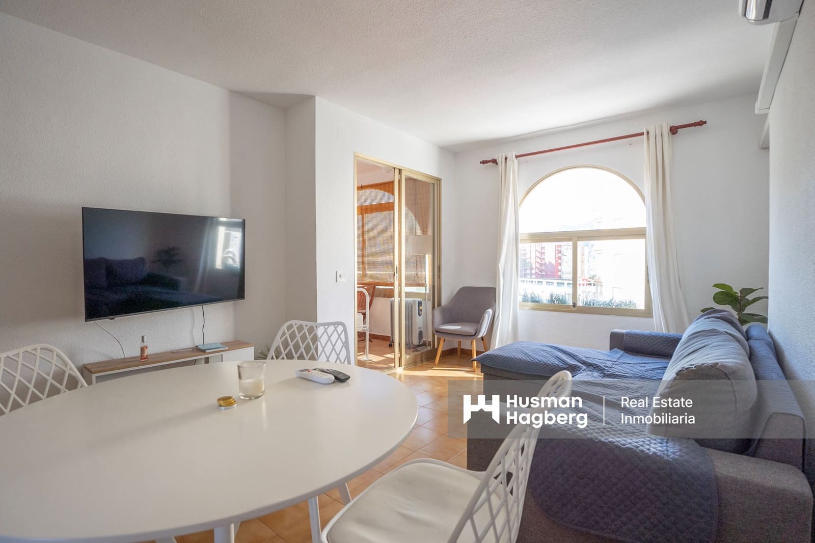 Apartamento de 2 habitaciones en Calpe / Calp en venta con piscina - 225.000 € (Ref: 9801001)