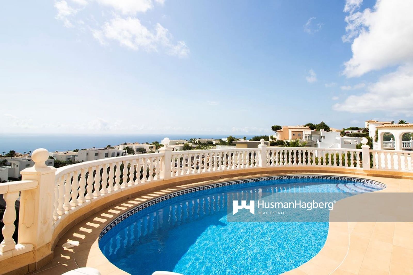 3 makuuhuone Huvila myytävänä paikassa Cumbre del Sol mukana uima-altaan - 695 000 € (Ref: 9805925)