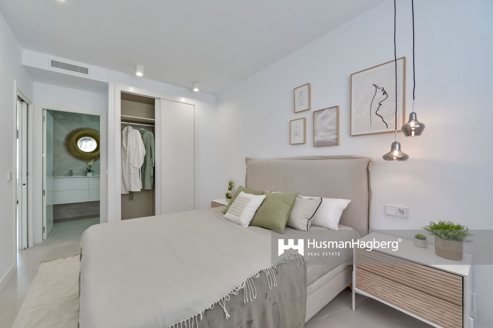 2 soveværelse Lejlighed til salg i Benidorm med swimmingpool - € 550.000 (Ref: 9805927)