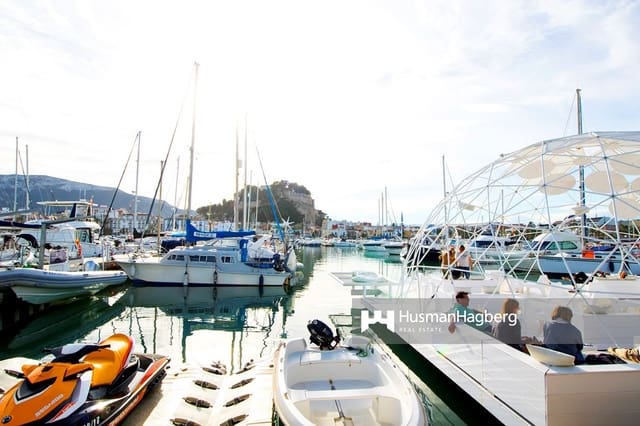 2 soveværelse Lejlighed til salg i Dénia med swimmingpool - € 412.000 (Ref: 9805937)