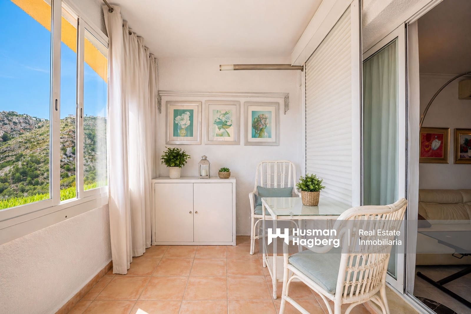 Chalet de 2 habitaciones en Cumbre del Sol en venta con piscina - 190.000 € (Ref: 9811032)