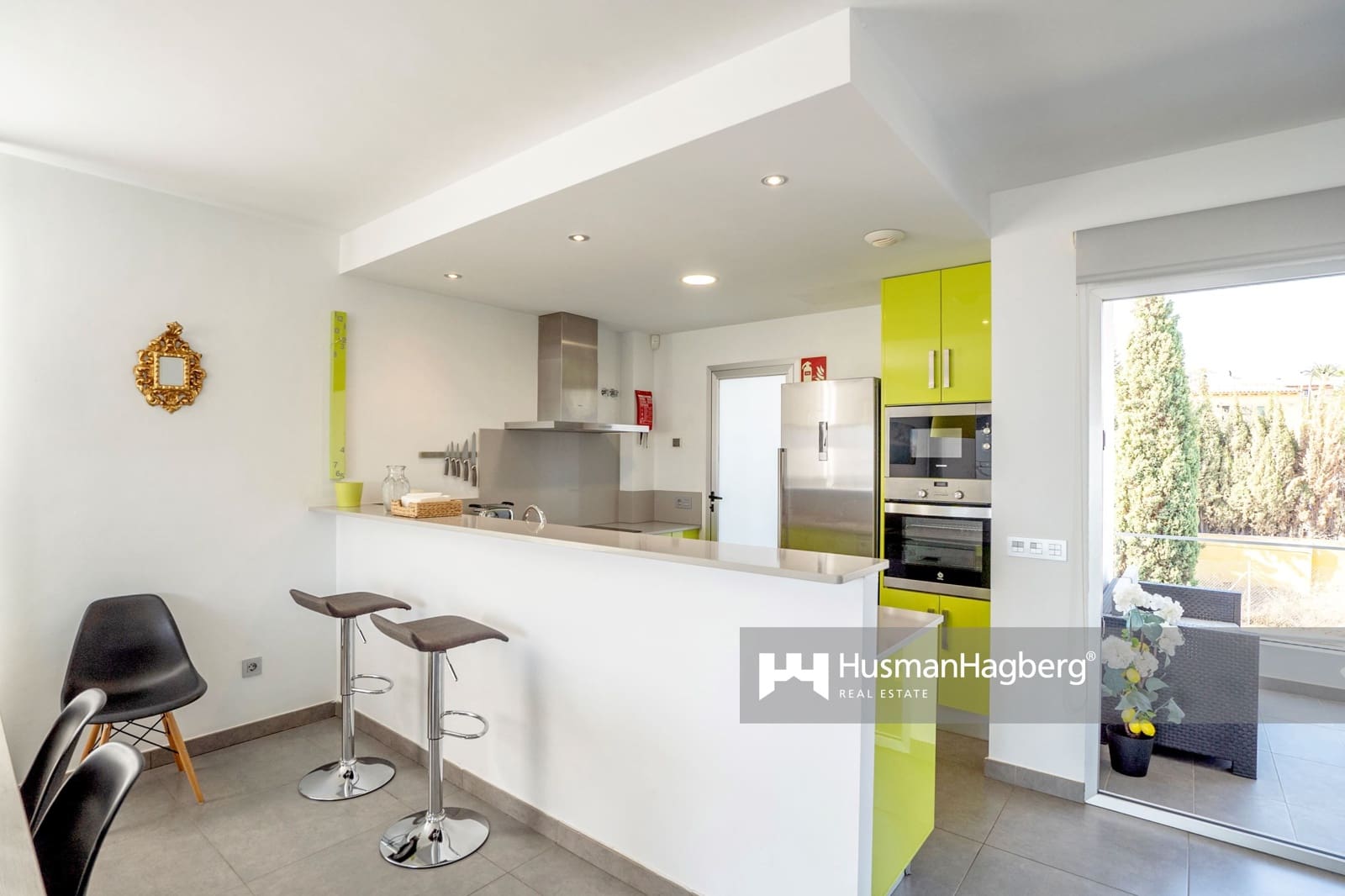 4 bedroom Townhouse for sale in Albir with pool - € 750,000 (Ref: 9814149)