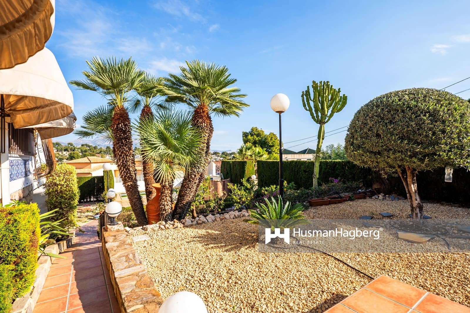 4 soveværelse Villa til salg i Alfaz del Pi / L'Alfas del Pi med swimmingpool - € 796.000 (Ref: 9815415)
