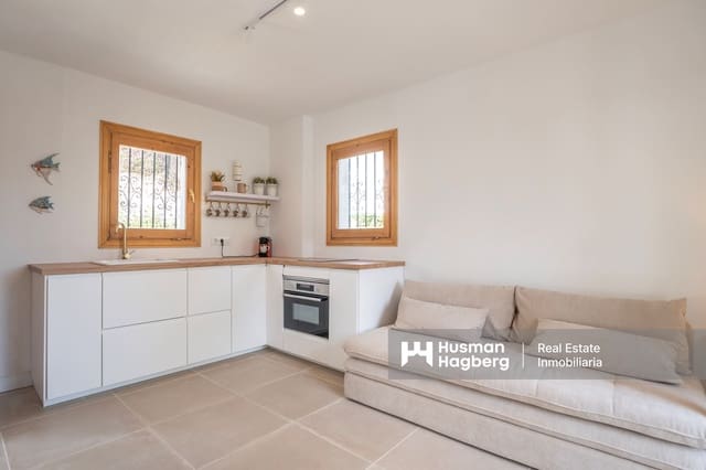 Chalet de 1 habitación en La Sella en venta con piscina - 210.000 € (Ref: 9819768)
