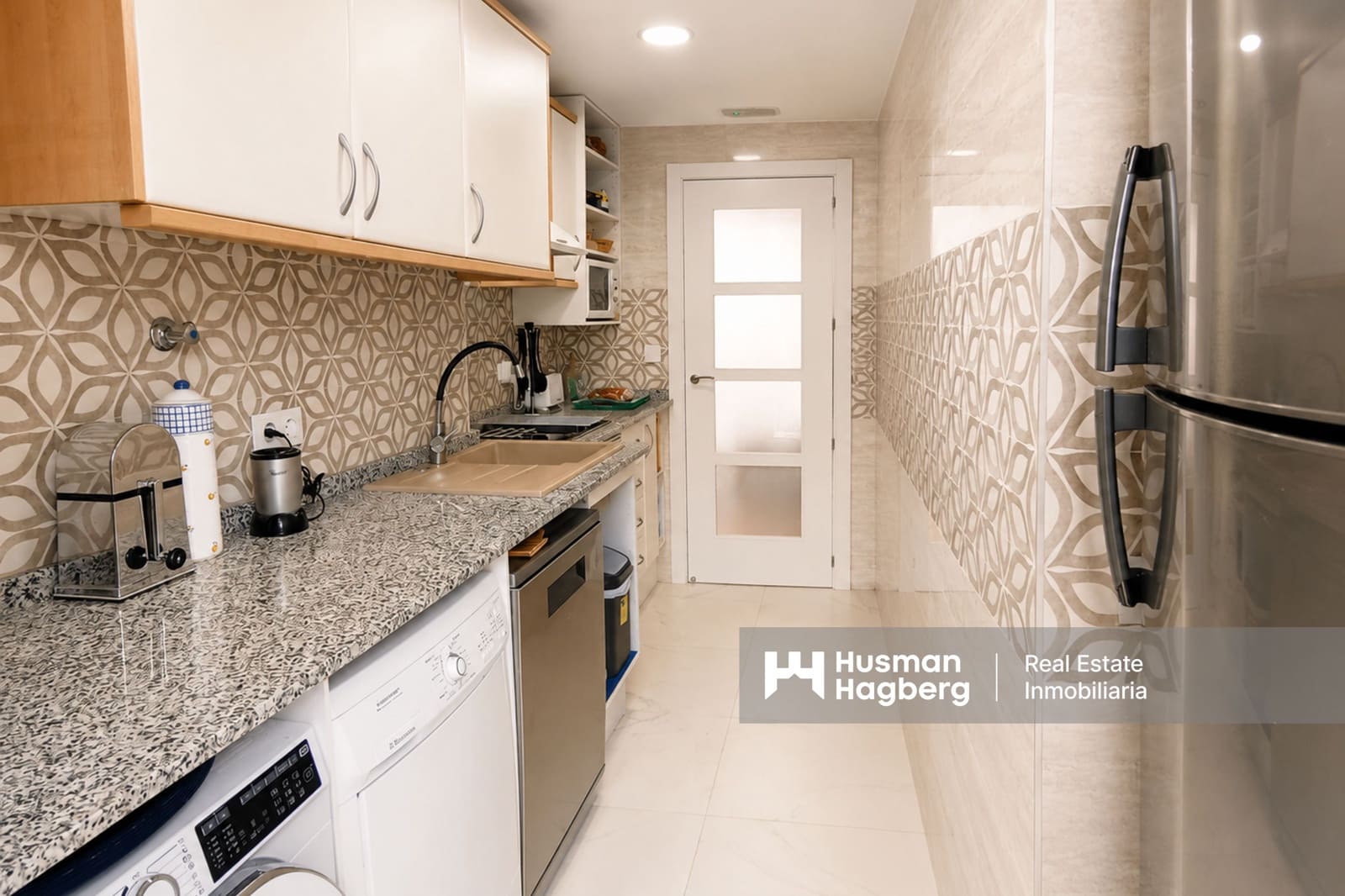 Chalet de 2 habitaciones en Dénia en venta con piscina - 405.000 € (Ref: 9821875)