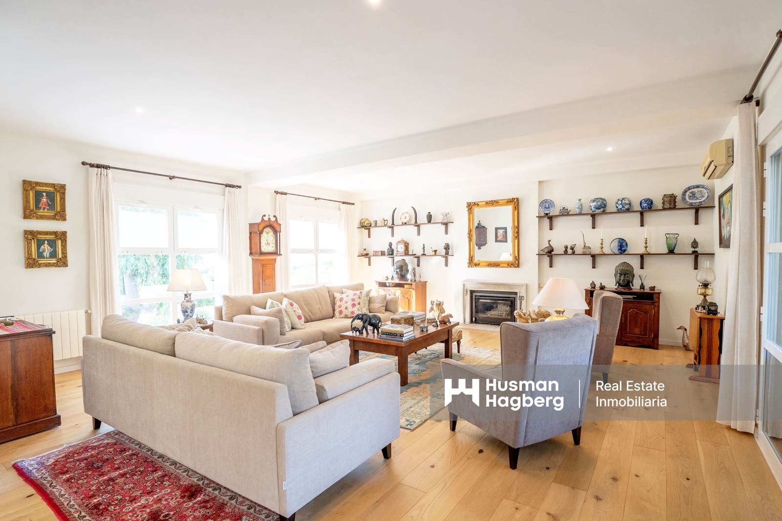 4 soveværelse Villa til salg i Altea med swimmingpool - € 1.295.000 (Ref: 9828195)