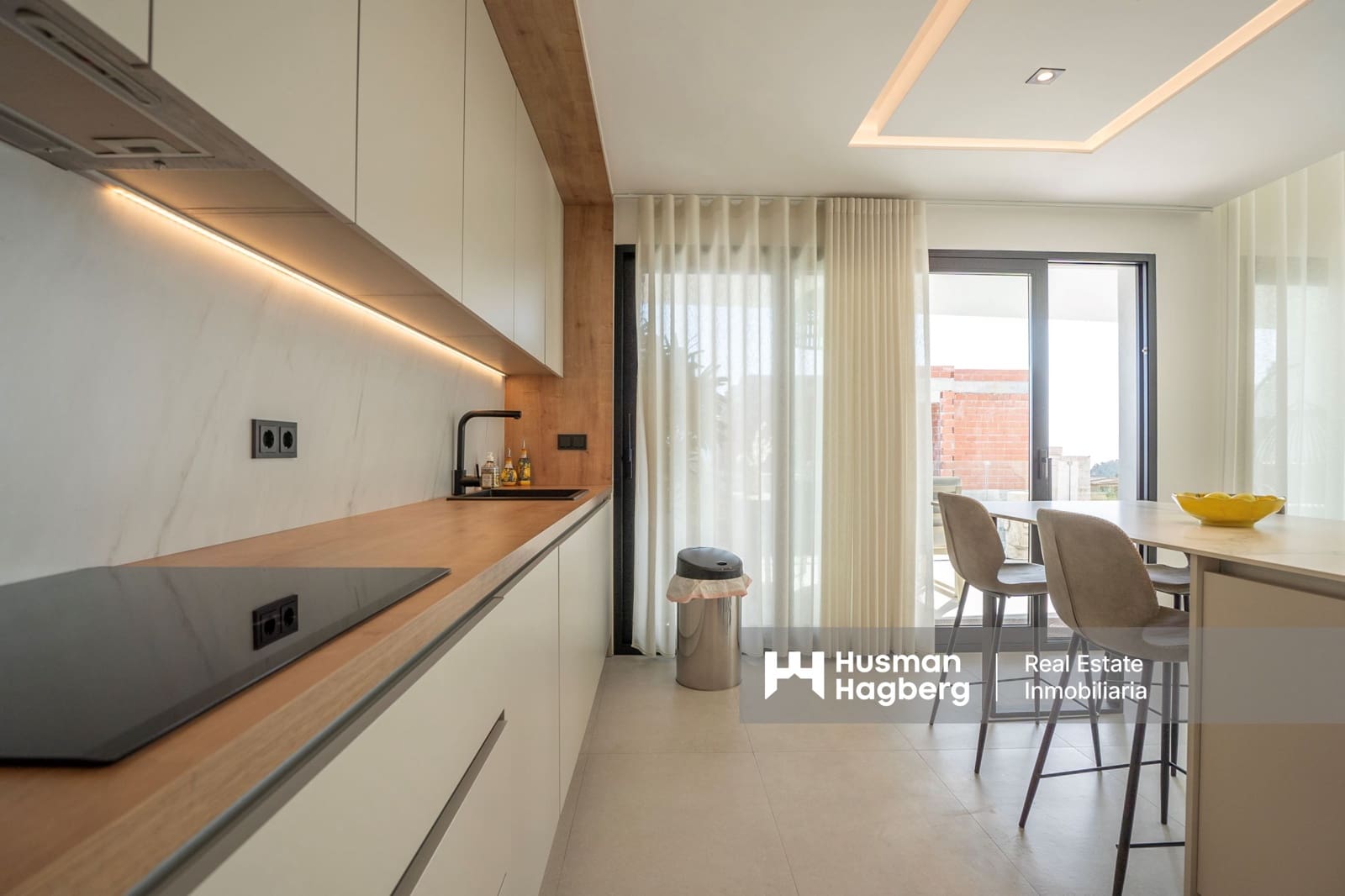 3 bedroom Villa for sale in Polop with pool - € 795,000 (Ref: 9830509)