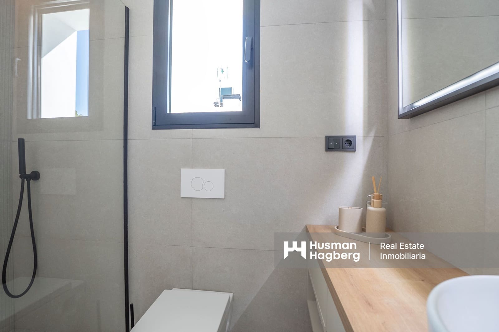 3 bedroom Villa for sale in Polop with pool - € 795,000 (Ref: 9830509)