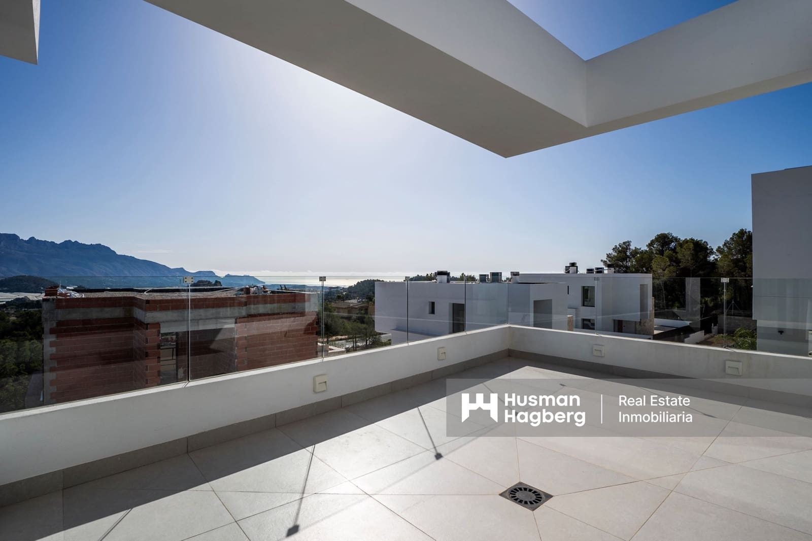 3 bedroom Villa for sale in Polop with pool - € 795,000 (Ref: 9830509)