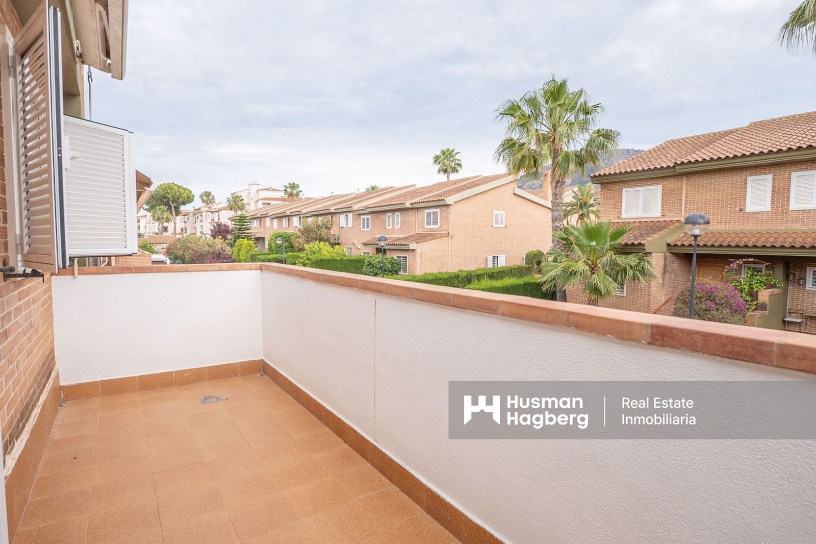 3 bedroom Townhouse for sale in Albir with pool - € 454,900 (Ref: 9850824)