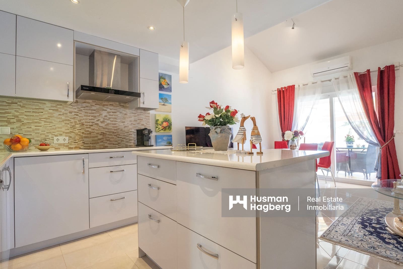 2 soveværelse Villa til salg i La Nucia med swimmingpool - € 279.000 (Ref: 9850825)
