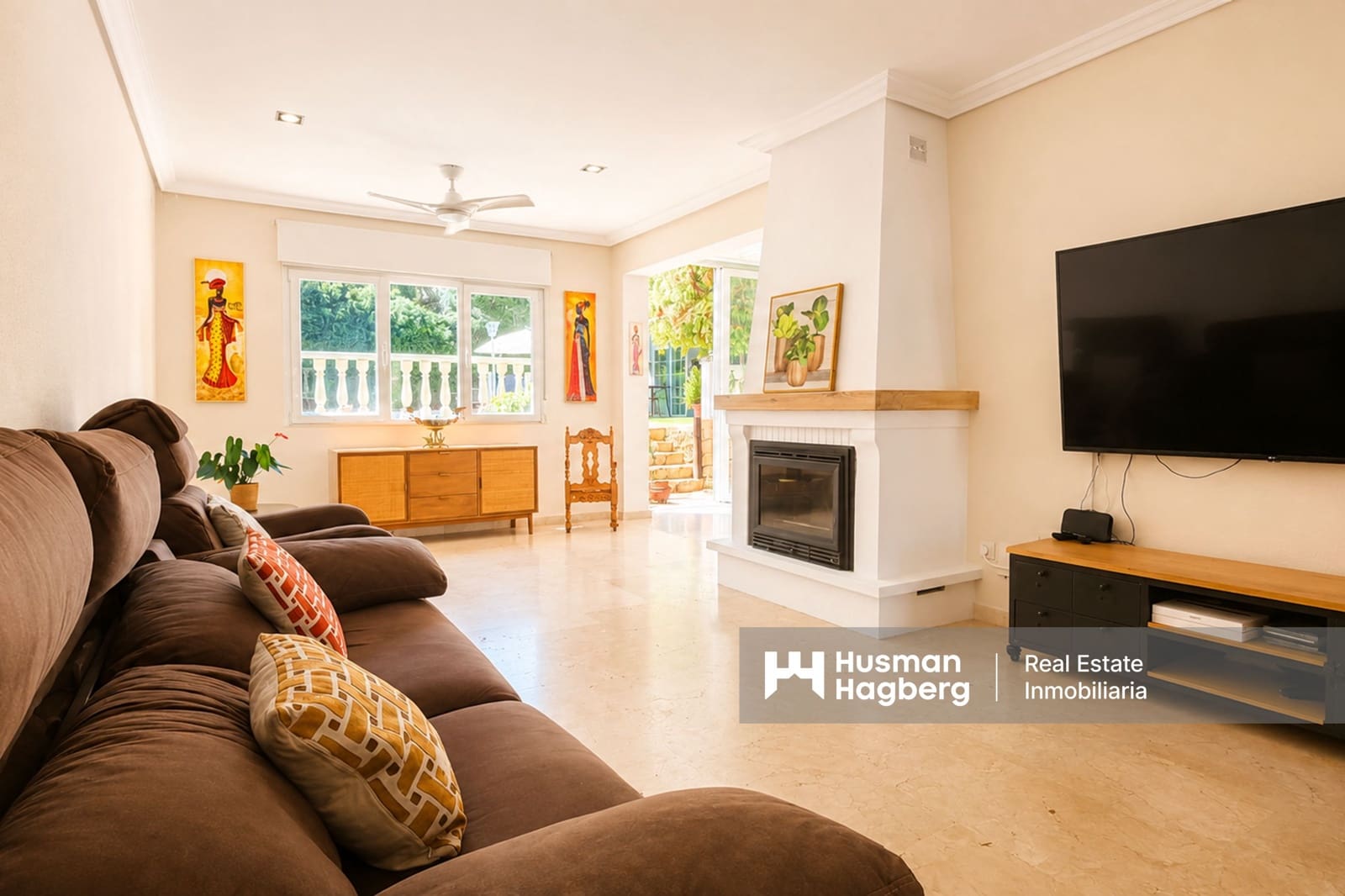 4 bedroom Villa for sale in La Nucia with pool - € 565,000 (Ref: 9870547)