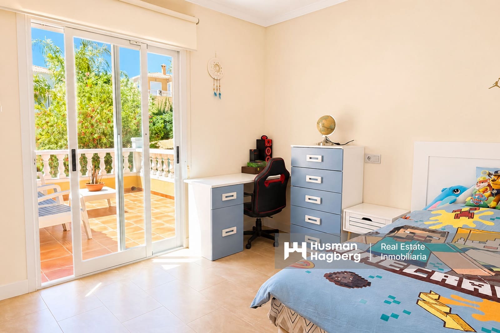 4 bedroom Villa for sale in La Nucia with pool - € 565,000 (Ref: 9870547)