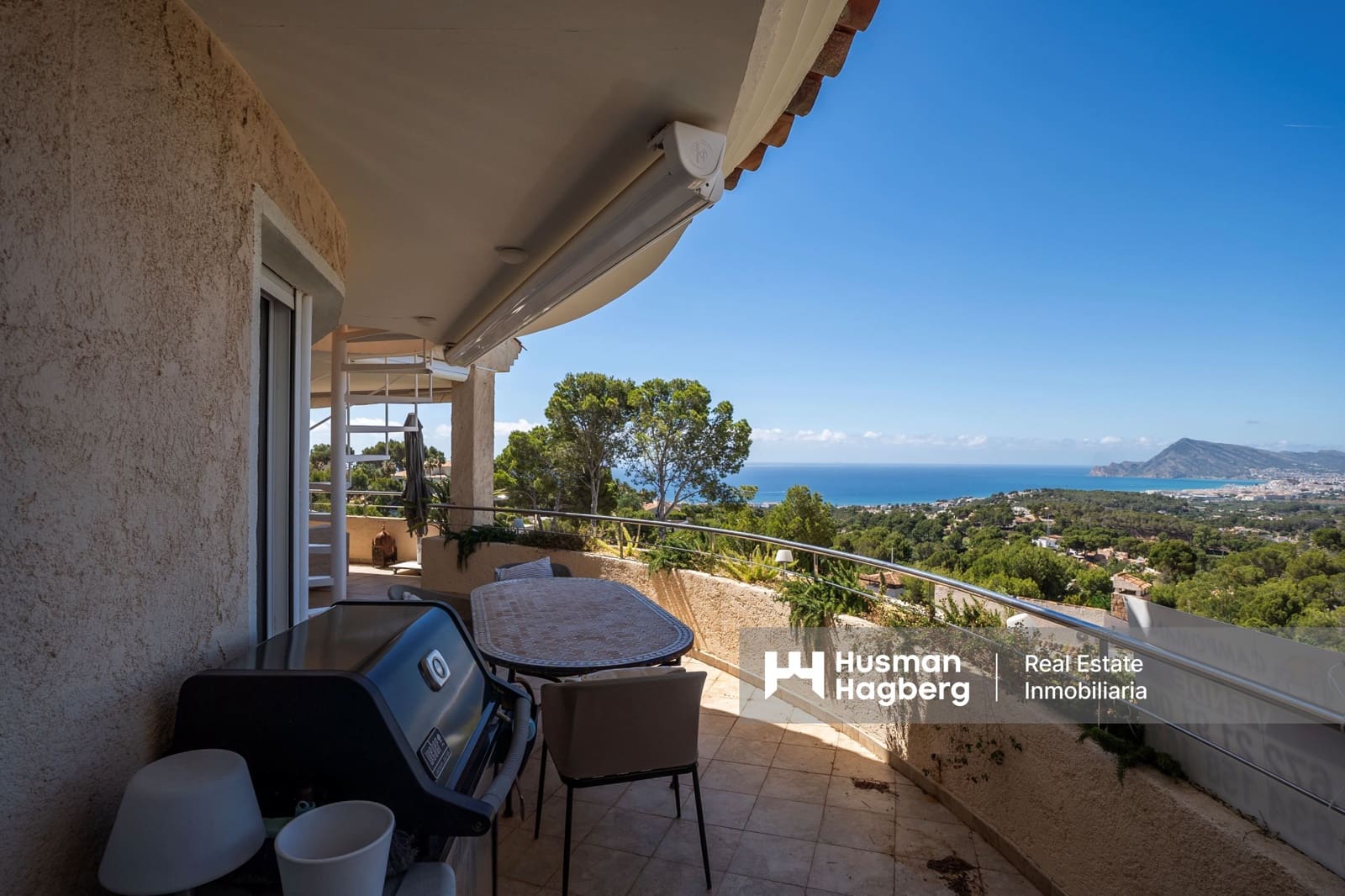 3 slaapkamer Villa te koop in Altea met zwembad - € 750.000 (Ref: 9909897)