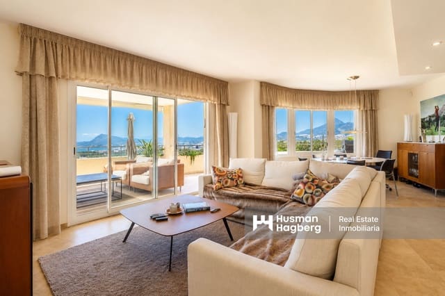 3 slaapkamer Villa te koop in Altea met zwembad - € 750.000 (Ref: 9909897)