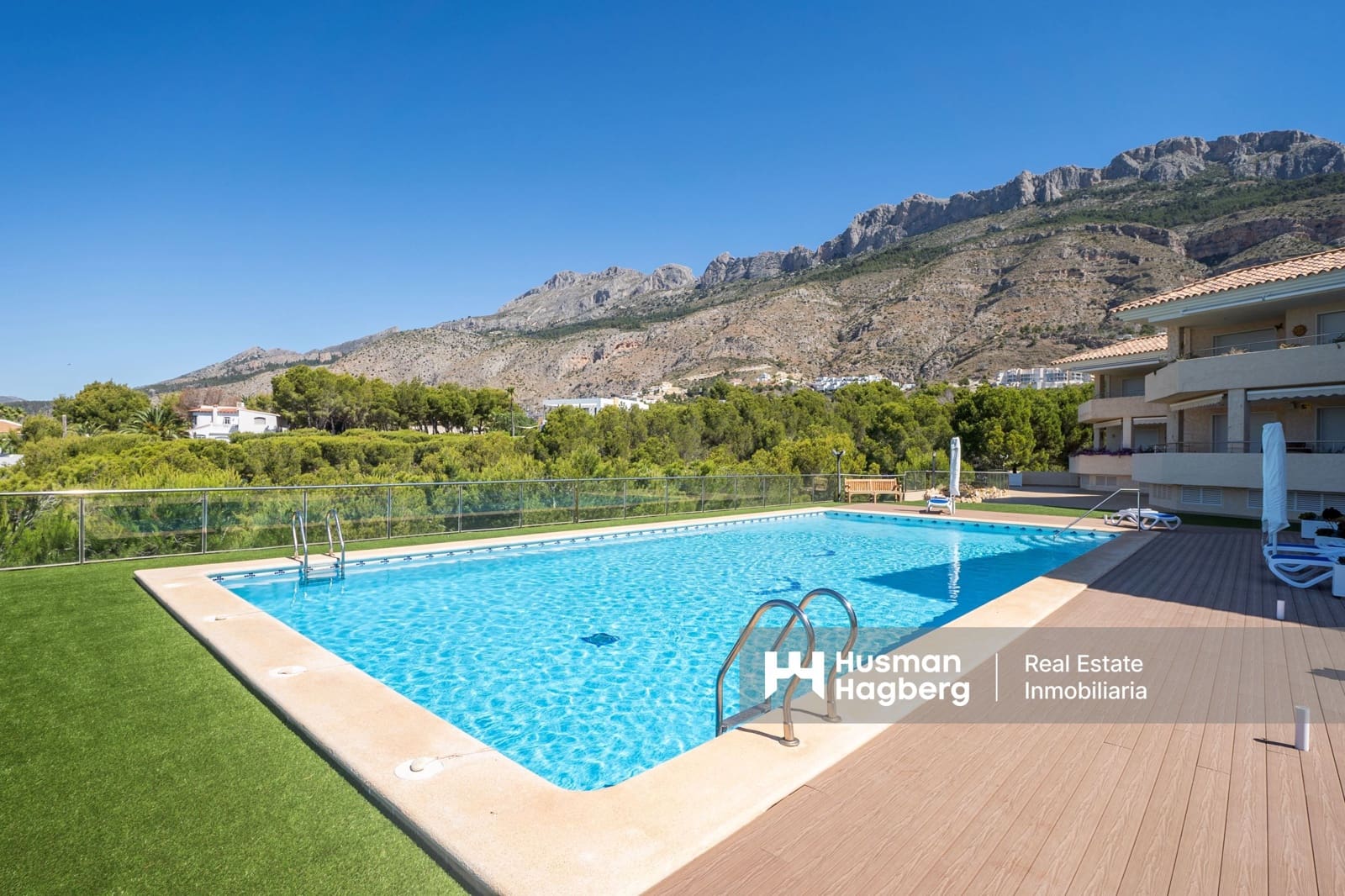 3 slaapkamer Villa te koop in Altea met zwembad - € 750.000 (Ref: 9909897)