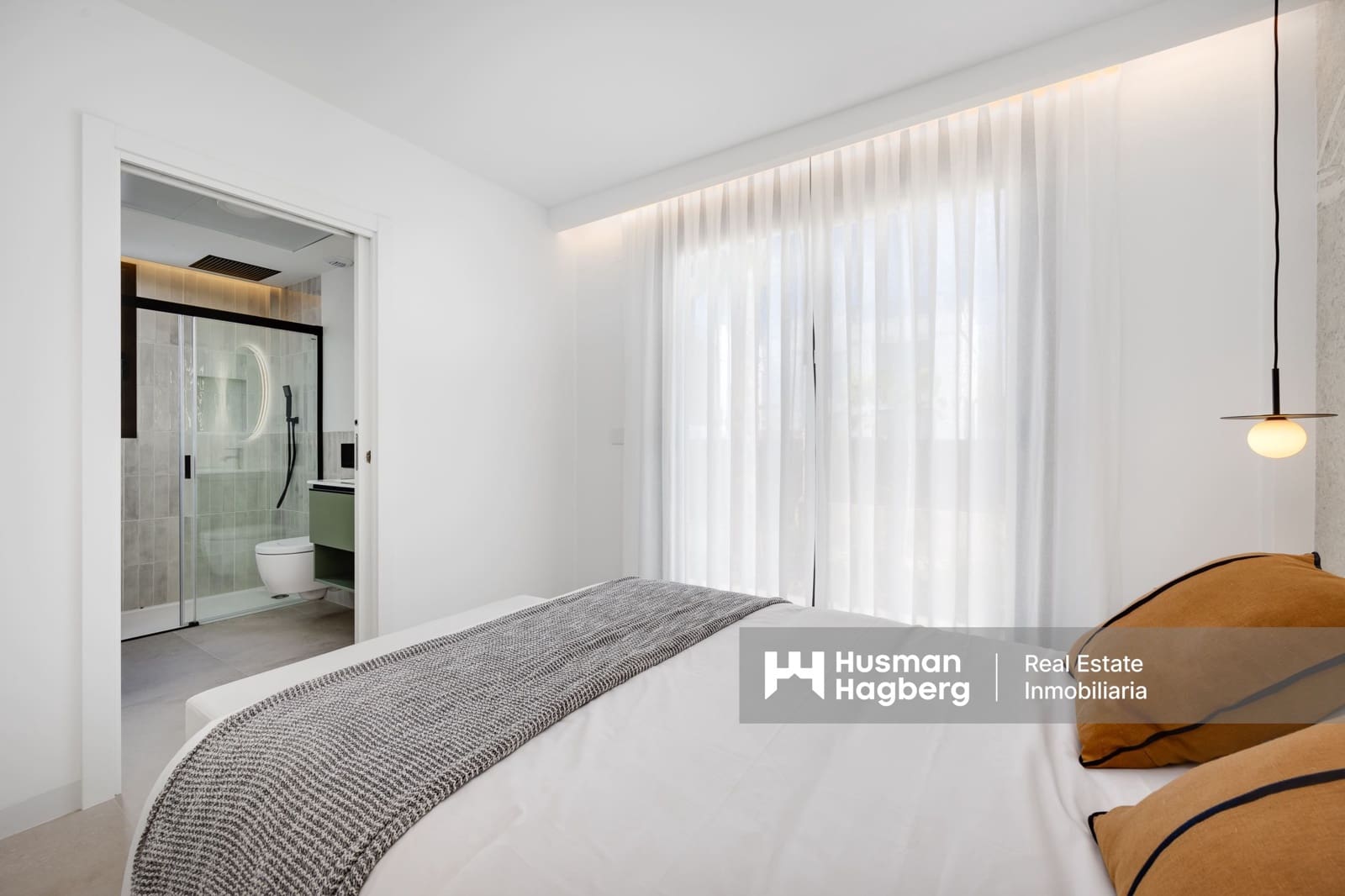3 soverom Villa til salgs i El Campello med svømmebasseng - € 570 000 (Ref: 9909913)