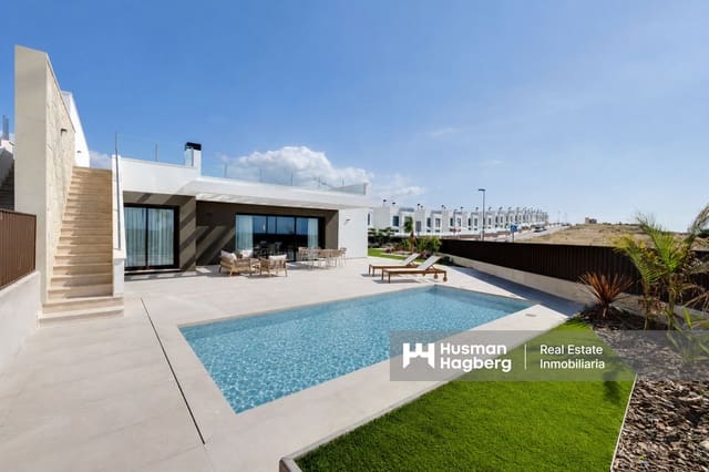 3 soverom Villa til salgs i El Campello med svømmebasseng - € 570 000 (Ref: 9909913)