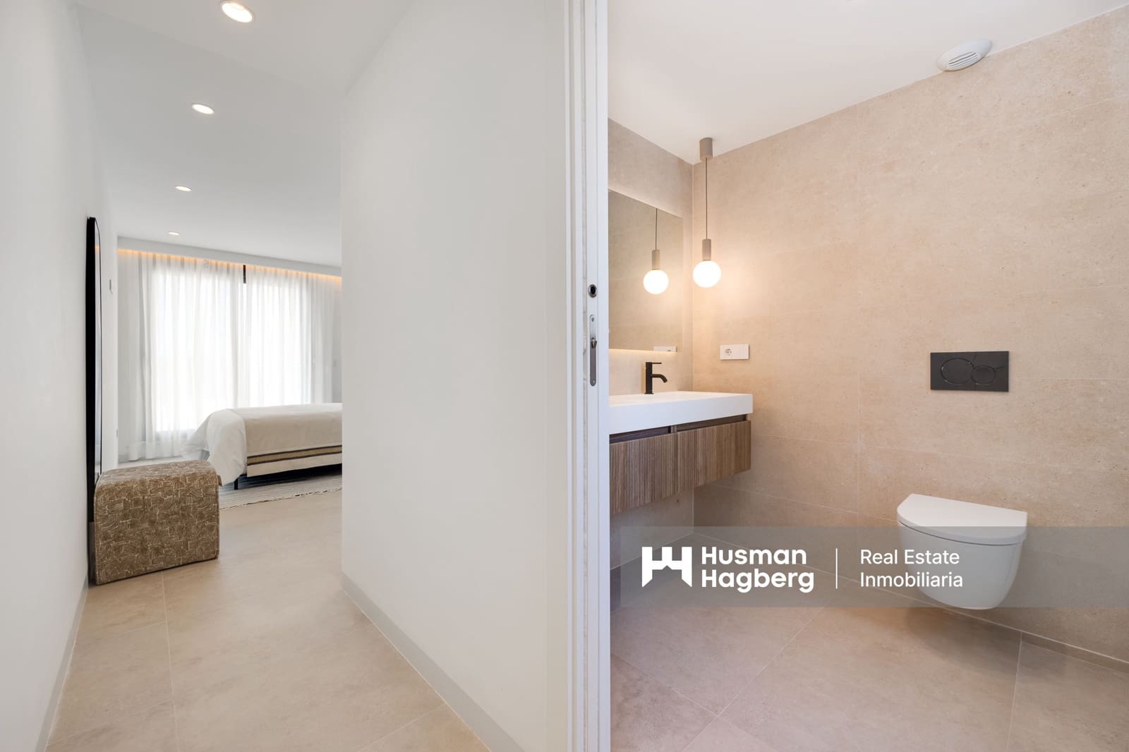 3 soverom Villa til salgs i El Campello med svømmebasseng - € 570 000 (Ref: 9909913)