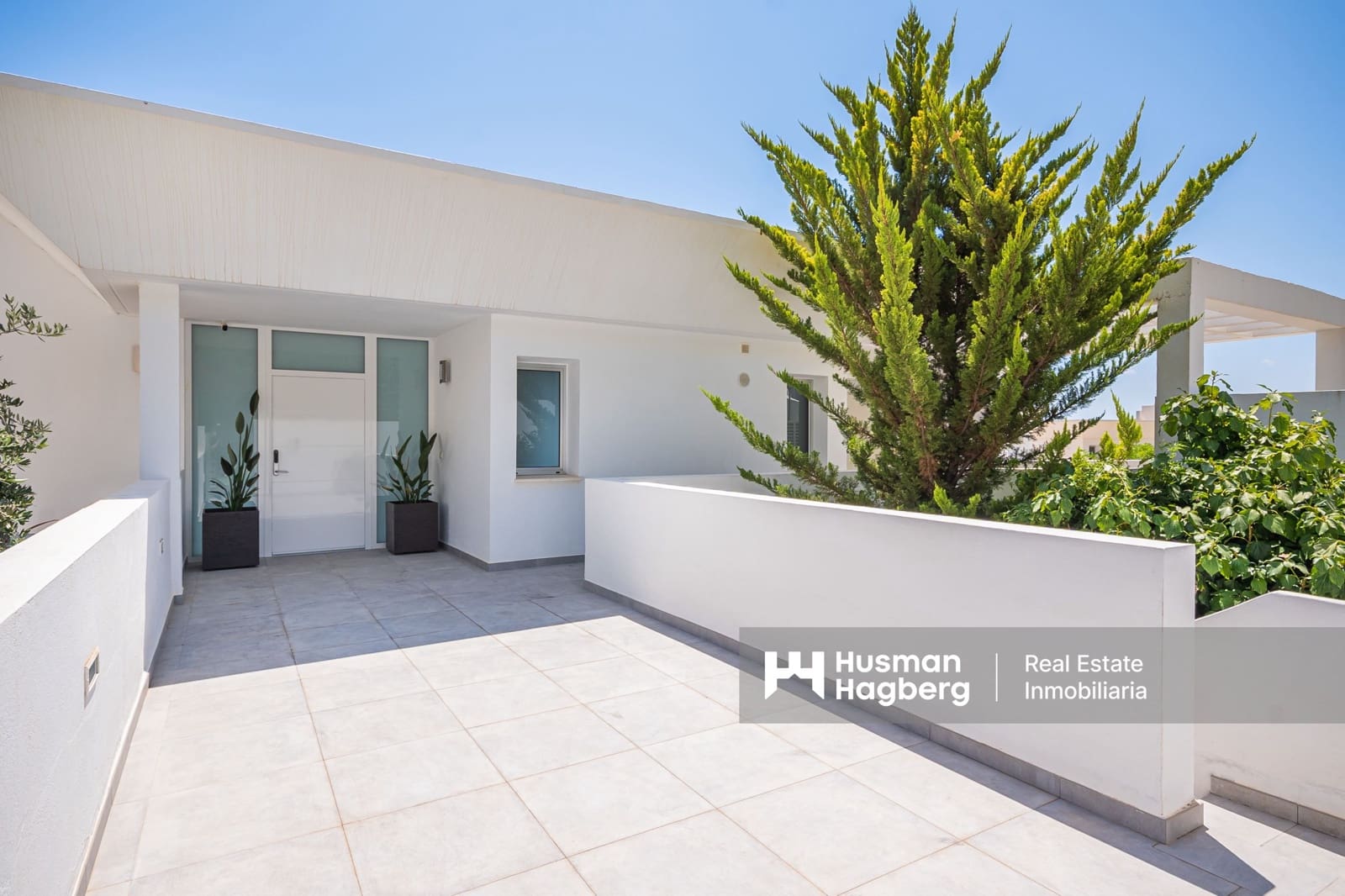 6 bedroom Villa for sale in Altea with pool - € 1,400,000 (Ref: 9917707)