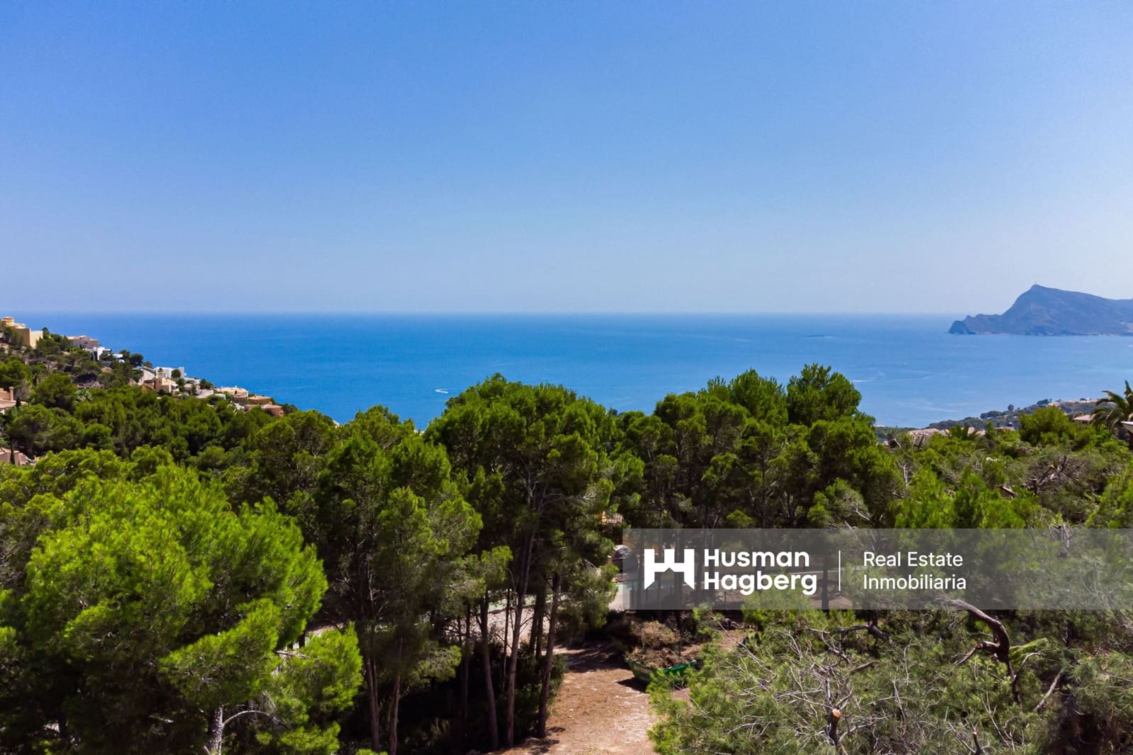 6 bedroom Villa for sale in Altea with pool - € 1,400,000 (Ref: 9917707)