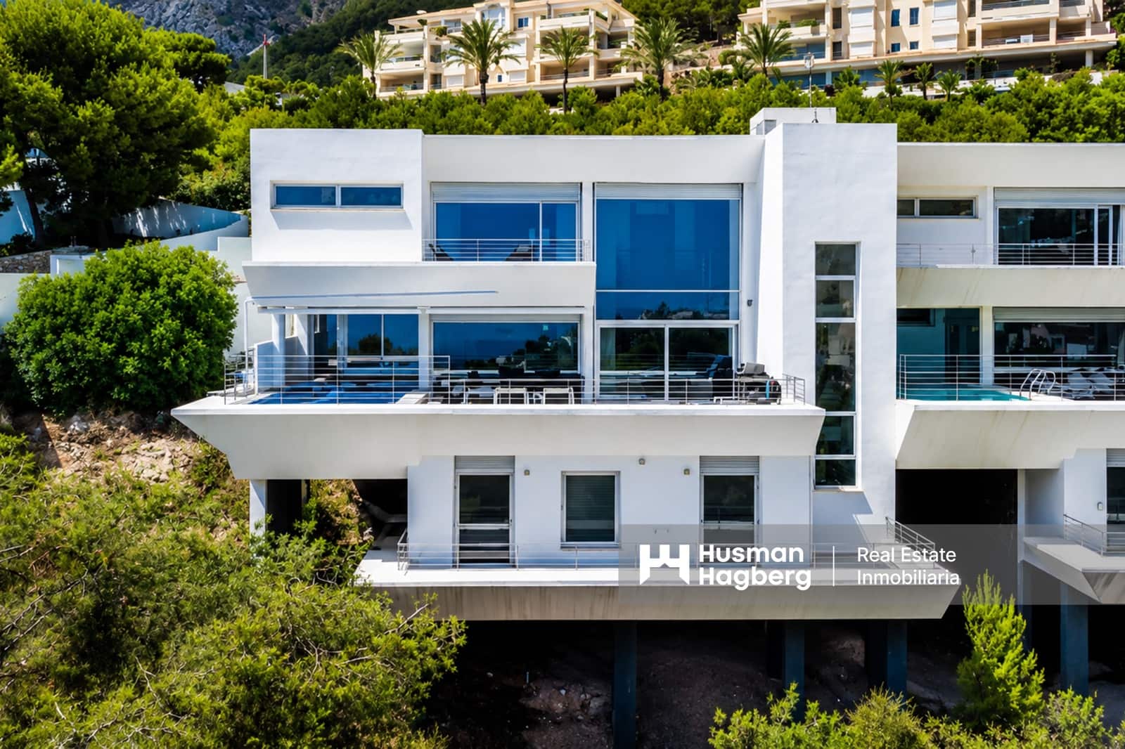 6 bedroom Villa for sale in Altea with pool - € 1,400,000 (Ref: 9917707)