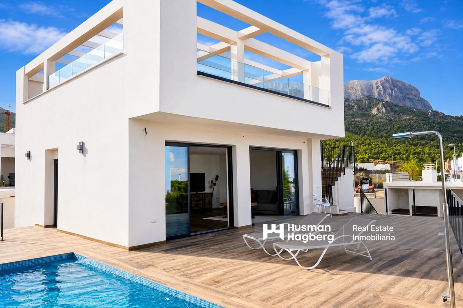 5 soveværelse Villa til salg i Polop med swimmingpool - € 680.000 (Ref: 9926627)