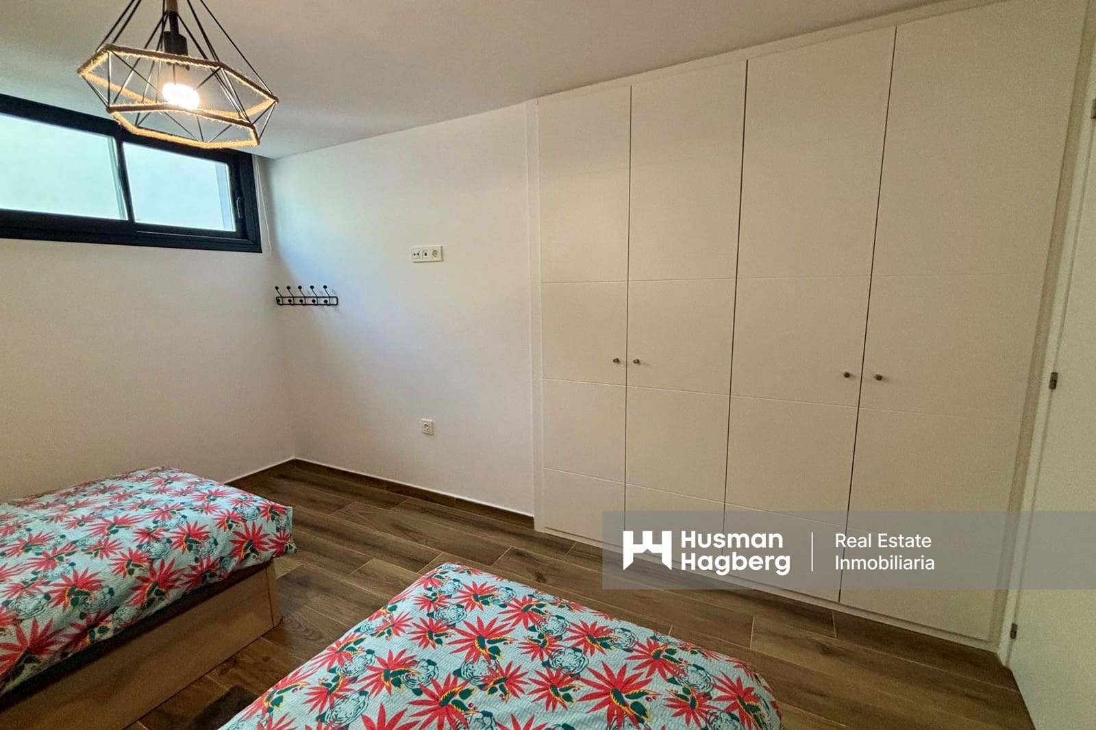 5 soveværelse Villa til salg i Polop med swimmingpool - € 680.000 (Ref: 9926627)