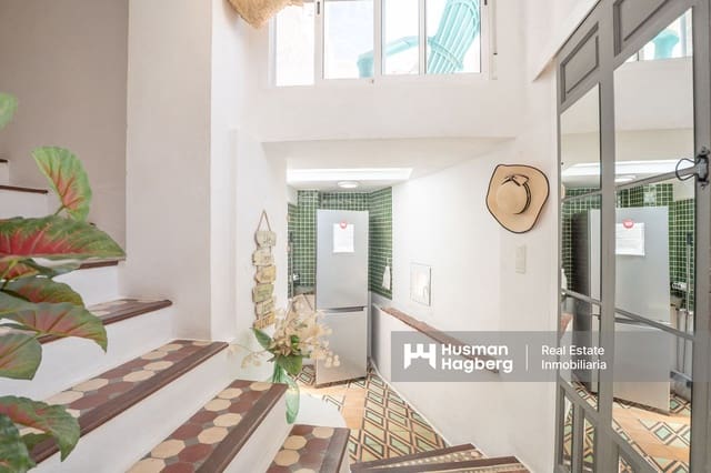 4 quarto Casa em Banda para venda em Polop - 289 000 € (Ref: 9931193)