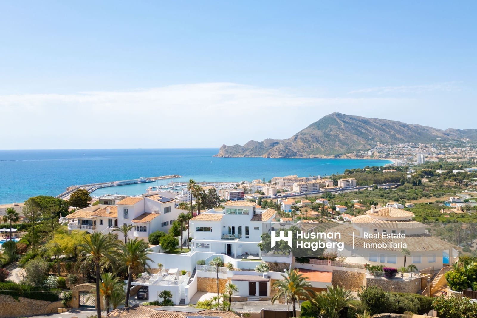 3 bedroom Villa for sale in Altea with pool - € 2,675,000 (Ref: 9931208)
