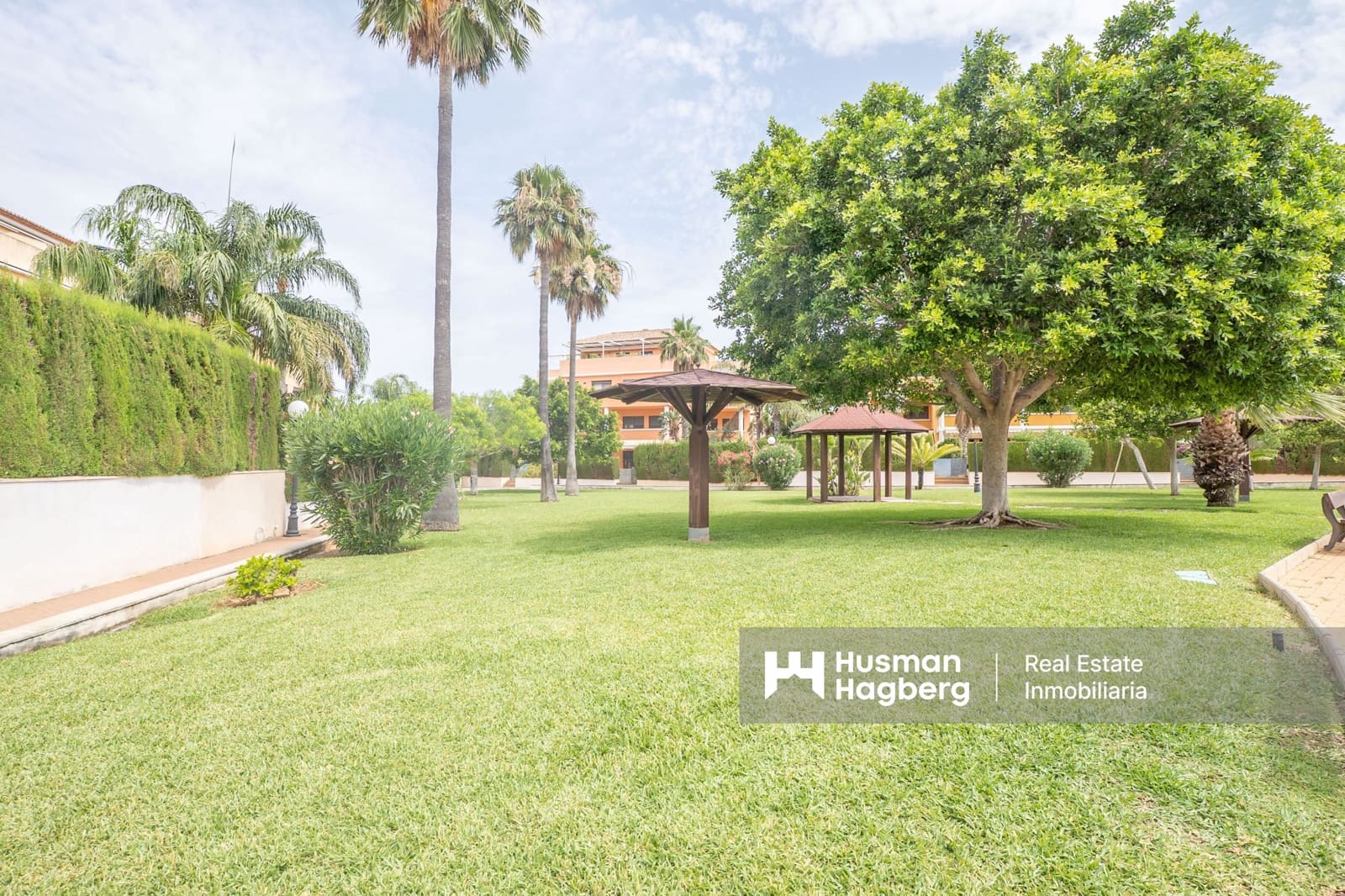 3 Zimmer Apartment zu verkaufen in Denia mit Pool - 605.000 € (Ref: 9932701)