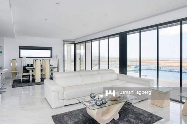 4 soverom Villa til salgs i Dénia med svømmebasseng - € 795 000 (Ref: 9959002)