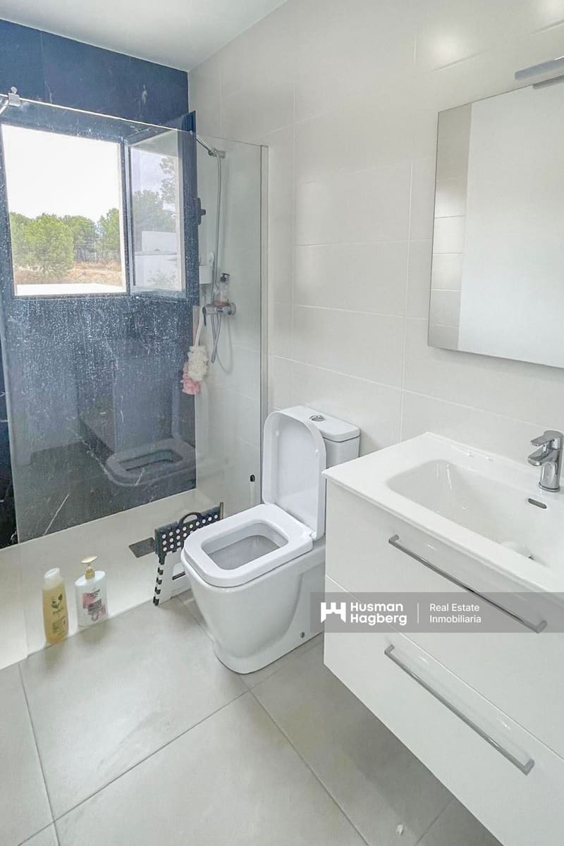 3 bedroom Villa for sale in Alfaz del Pi / L'Alfas del Pi with pool - € 549,000 (Ref: 9959012)