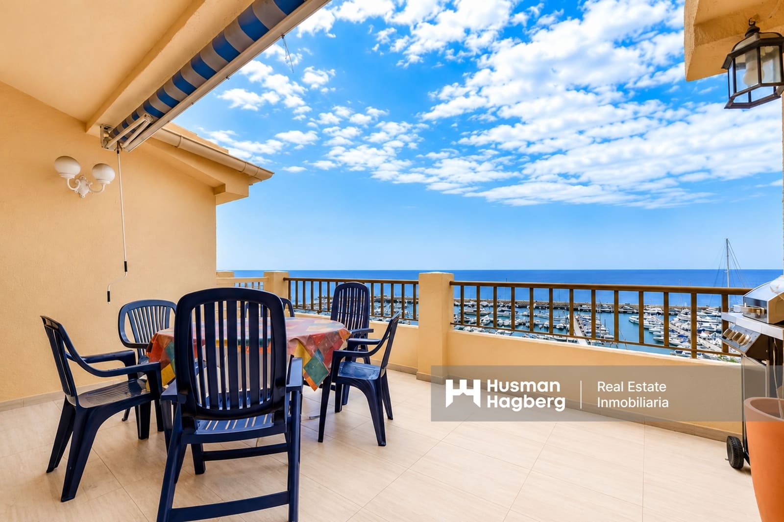 3 bedroom Apartment for sale in Altea with pool - € 620,000 (Ref: 9961882)