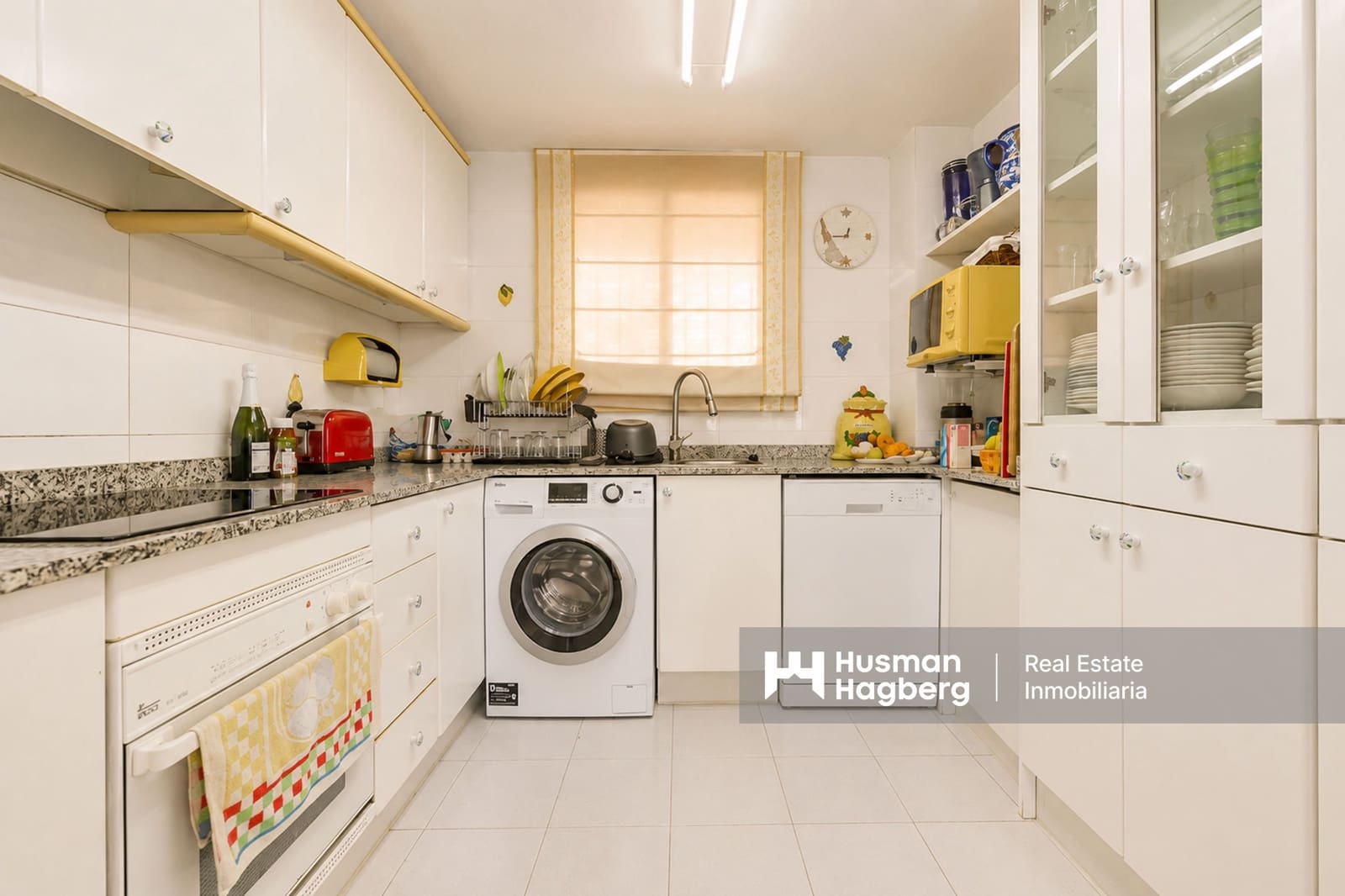 3 bedroom Apartment for sale in Altea with pool - € 620,000 (Ref: 9961882)
