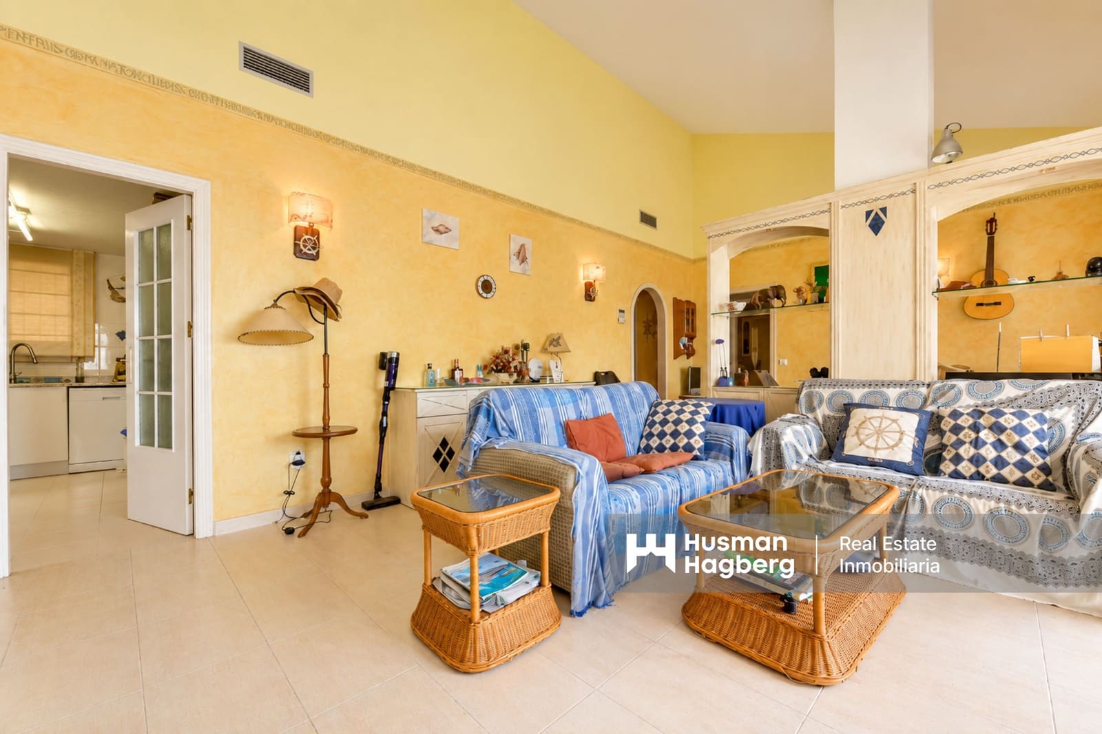 3 bedroom Apartment for sale in Altea with pool - € 620,000 (Ref: 9961882)