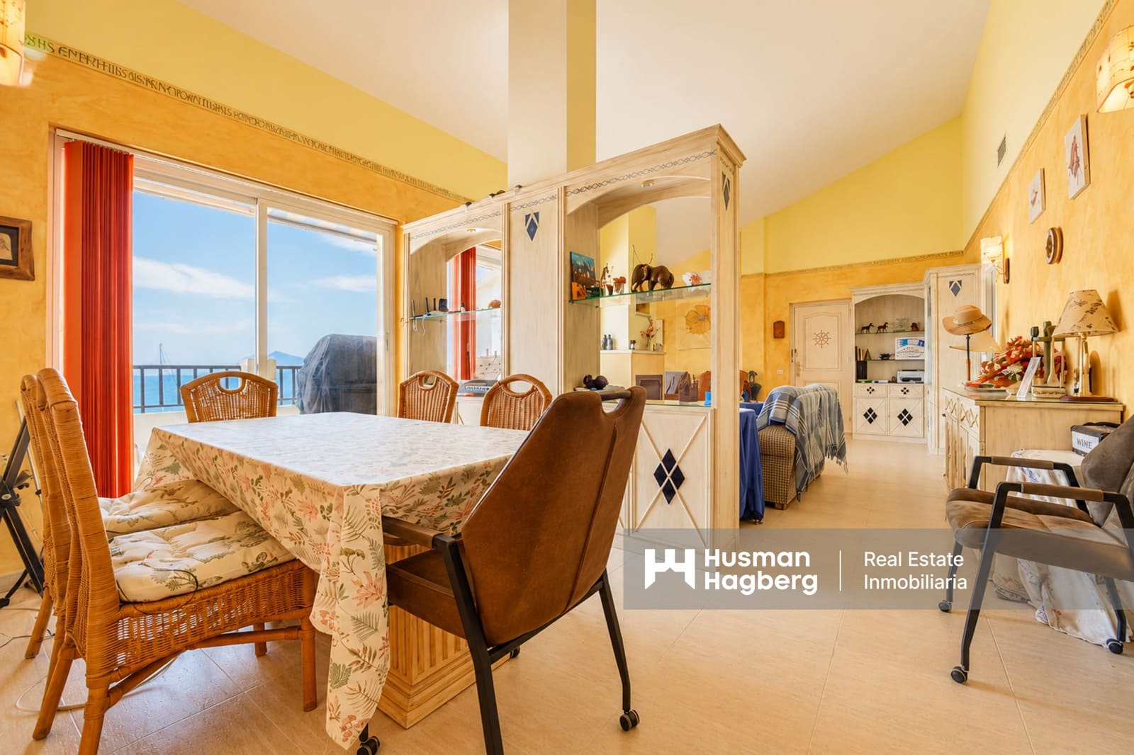 3 bedroom Apartment for sale in Altea with pool - € 620,000 (Ref: 9961882)