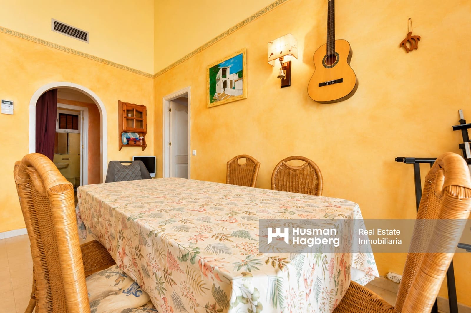3 bedroom Apartment for sale in Altea with pool - € 620,000 (Ref: 9961882)