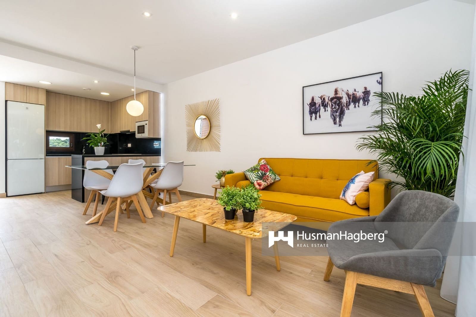 Apartamento de 2 habitaciones en Benidorm en venta con piscina - 399.900 € (Ref: 9961883)