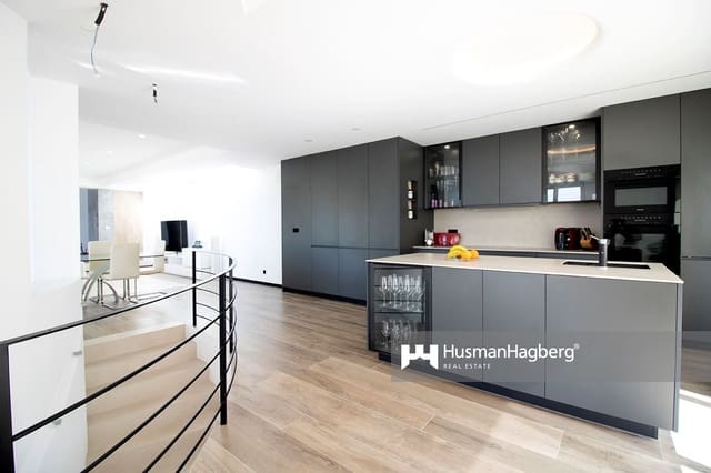 3 sypialnia Willa na sprzedaż w Altea z basenem - 1 750 000 € (Ref: 9961891)