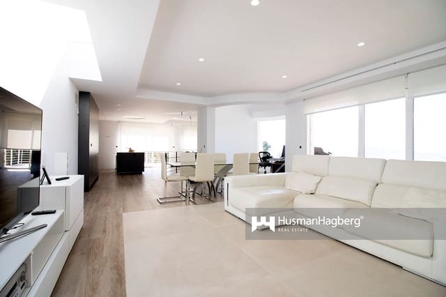 3 sypialnia Willa na sprzedaż w Altea z basenem - 1 750 000 € (Ref: 9961891)