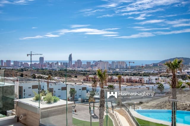 2 slaapkamer Appartement te koop in Benidorm met zwembad - € 550.000 (Ref: 9964586)