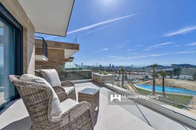 2 slaapkamer Appartement te koop in Benidorm met zwembad - € 550.000 (Ref: 9964586)