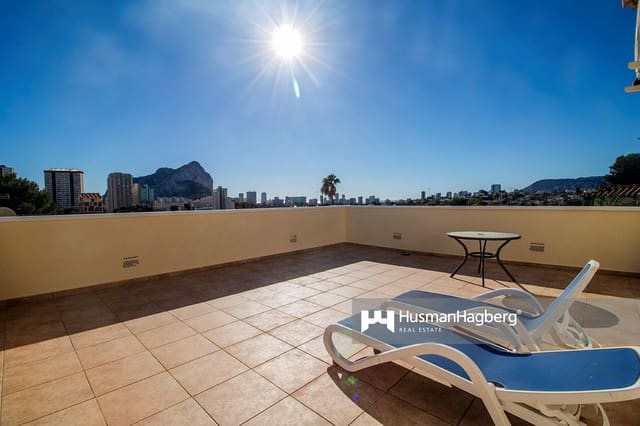 3 sypialnia Willa na sprzedaż w Calpe / Calp z basenem - 725 000 € (Ref: 9968050)